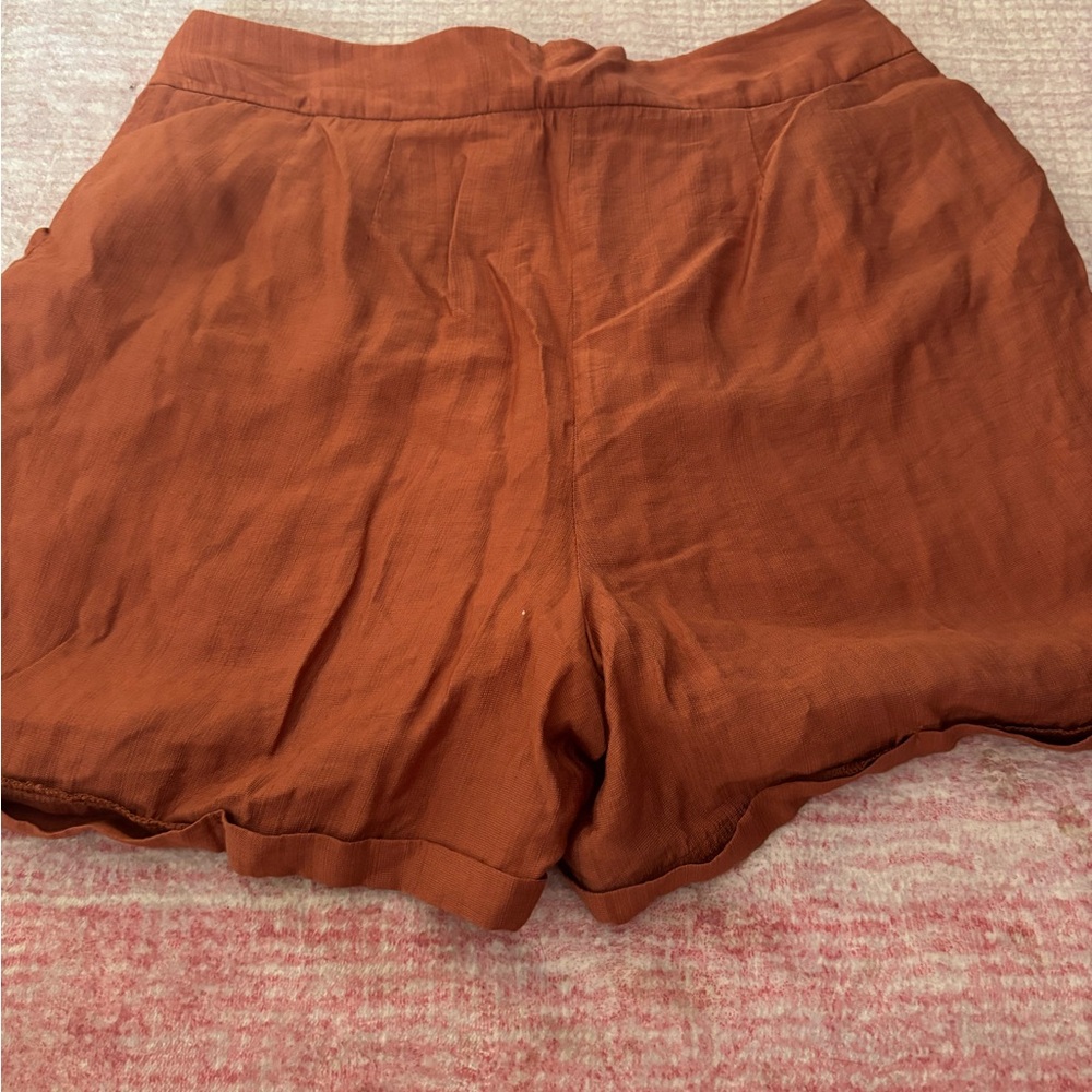 Lulu's High Waist Rust Shorts